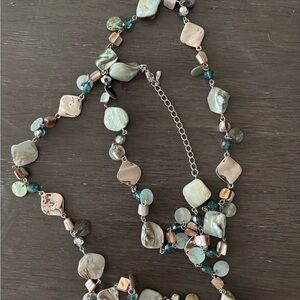 Elegant Multi-Color Shell Necklace